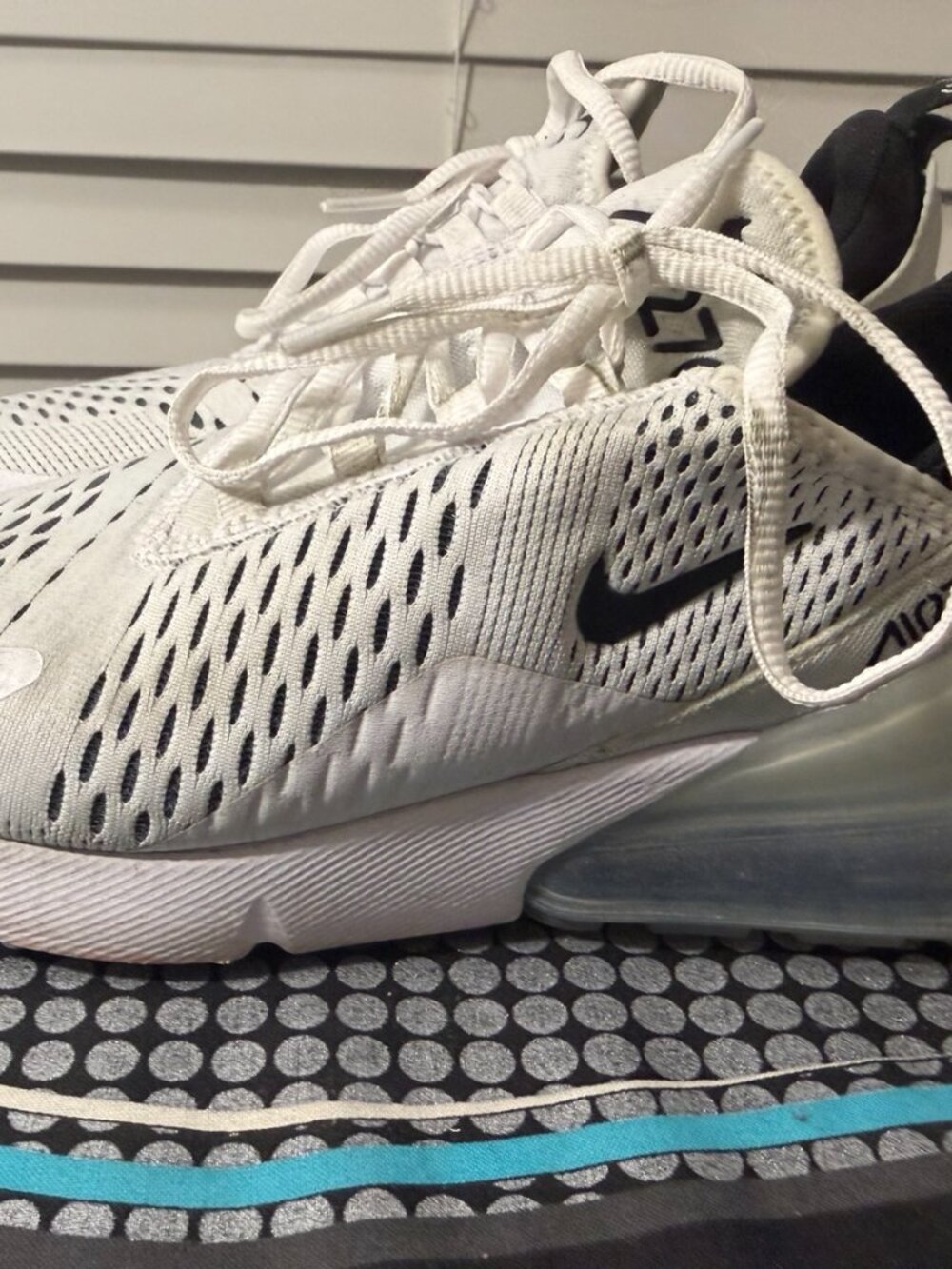 Nike Air Max 270 — White/White/Black - Picture 3 of 6